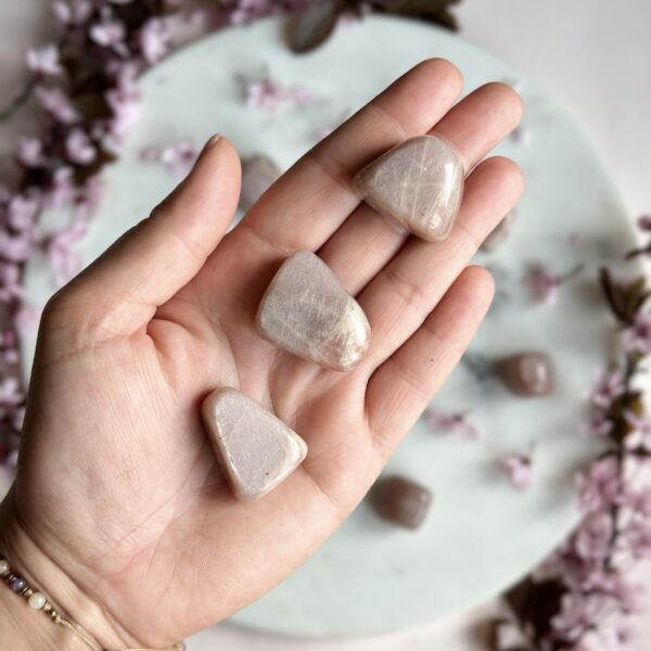 kamień słoneczny polerowany