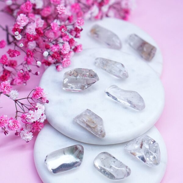 kryształ górski z inkluzją