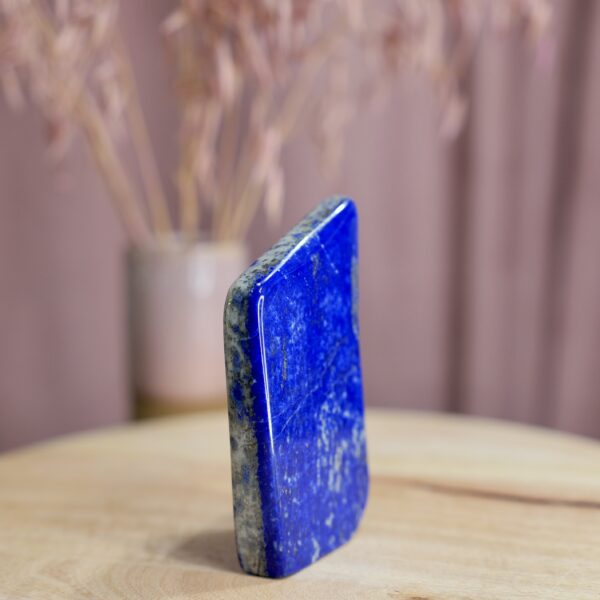 lapis lazuli okaz nr 4 polerowany bok