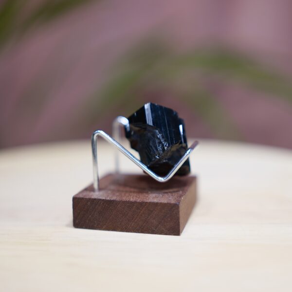 czarny turmalin naturalny wysoka jakość nr 2