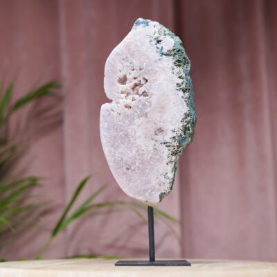 ametyst różowy na stojaku 3