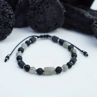 Labradoryt: Kamień intuicji i tajemniczej poświaty 3 bransoletka męska lawa labradoryt